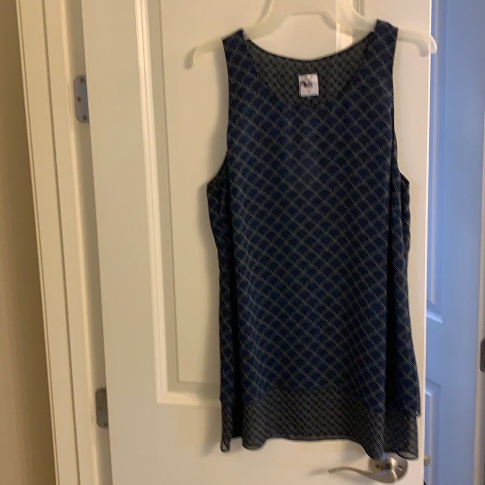 NWT cabi CLAIR BLOUSE